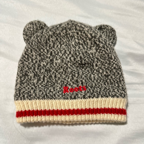 Roots baby toque and booties set. Size 12-18months. Grey Oat Mix colour - Picture 2 of 8